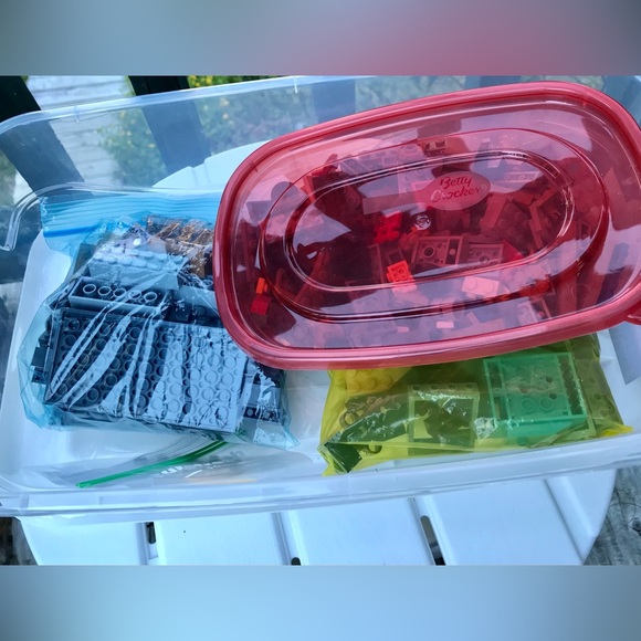 LEGO Hidden Side 70422 Shrimp Shack Attack Building Block Set *Missing One Leaf - Picture 4 of 16